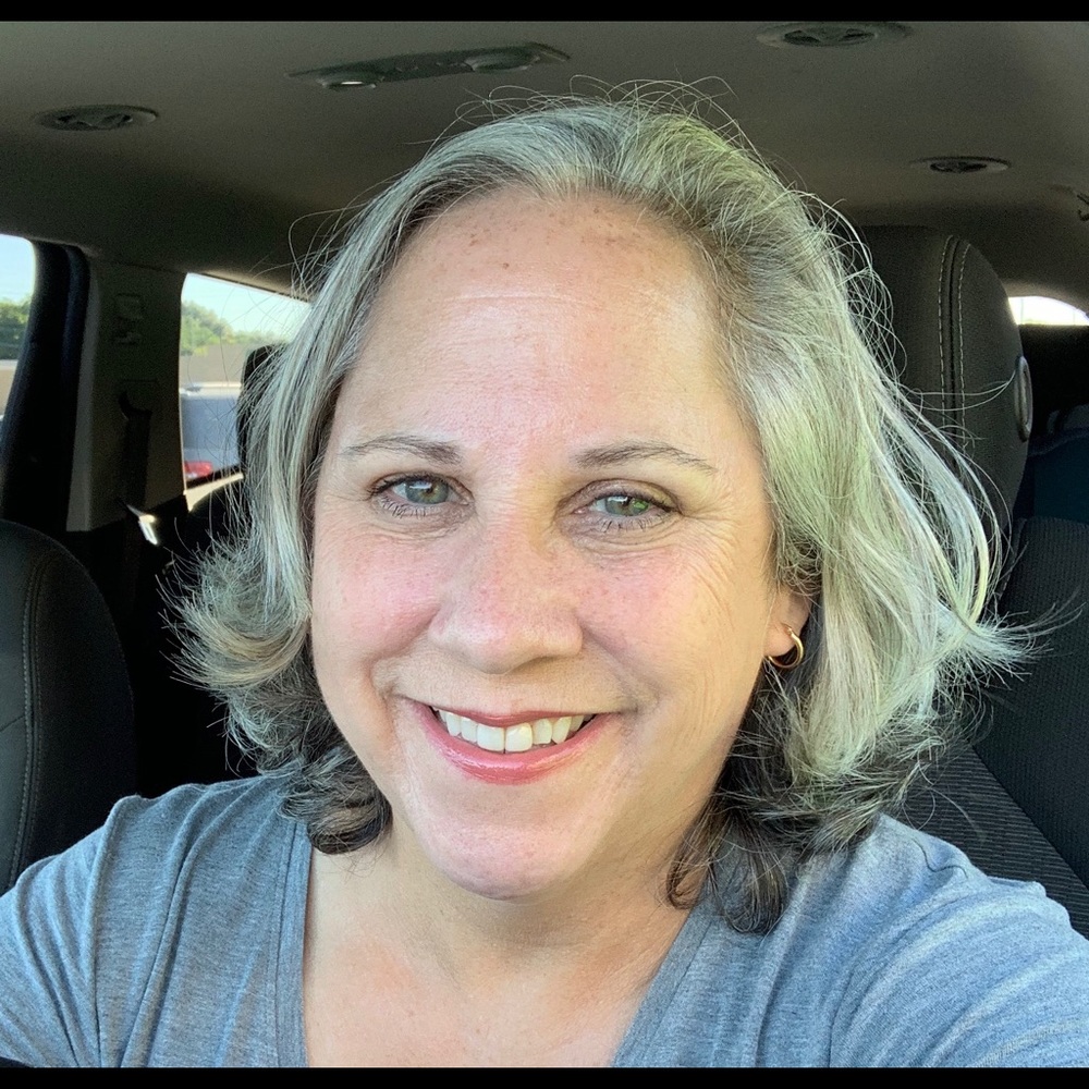 Meet your Posher, Sharon